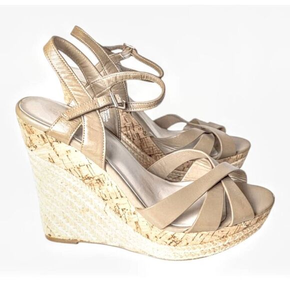 CHARLES BY CHARLES DAVID Little Leather Strappy Wedge Sandal Size 10M - Picture 2 of 9